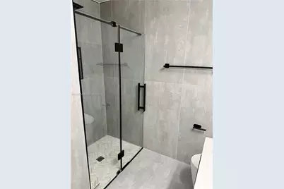9411 NW 55th St, Sunrise, FL 33351 - Photo 23