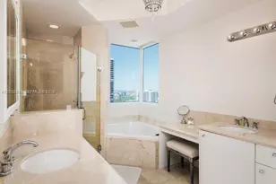 19400 Turnberry Way, Aventura, FL 33180 - Photo 11