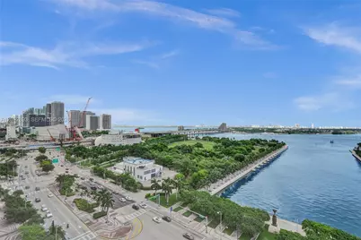 888 Biscayne Blvd #509, Miami, FL 33132 - Photo 21