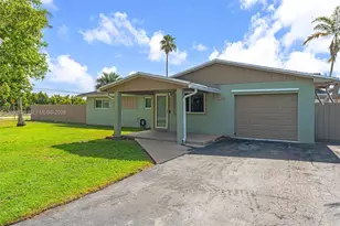 27205 SW 162nd Ct, Homestead, FL 33031 - Photo 3