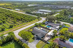 27205 SW 162nd Ct, Homestead, FL 33031 - Photo 23