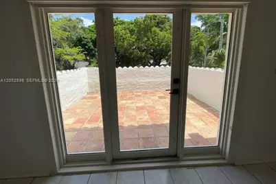 502 Madeira Ave #A, Coral Gables, FL 33134 - Photo 5