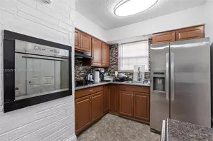 7501 Granada Blvd, Miramar, FL 33023 - Photo 11