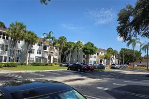 2307 N Congress Ave, Boynton Beach, FL 33426 - Photo 9