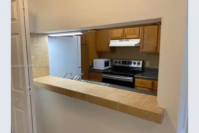 2307 N Congress Ave #16, Boynton Beach, FL 33426 - Photo 7