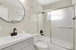 2476 SW 17th St, Miami, FL 33145 - Photo 11