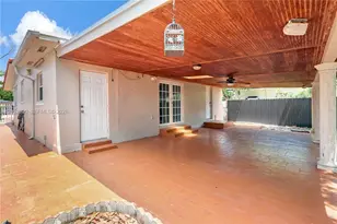 2476 SW 17th St, Miami, FL 33145 - Photo 13