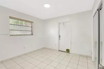 2476 SW 17 St #Rear, Miami, FL 33145 - Photo 9