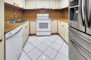 9070 SW 125th Ave, Miami, FL 33186 - Photo 3