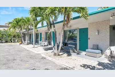 333 Palm St, Hollywood, FL 33019 - Photo 39