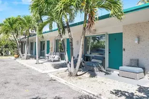 333 Palm St, Hollywood, FL 33019 - Photo 39