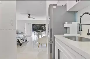 333 Palm St, Hollywood, FL 33019 - Photo 35