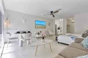 333 Palm St, Hollywood, FL 33019 - Photo 51