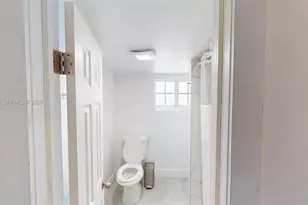 1904 SW 28th St, Fort Lauderdale, FL 33315 - Photo 9