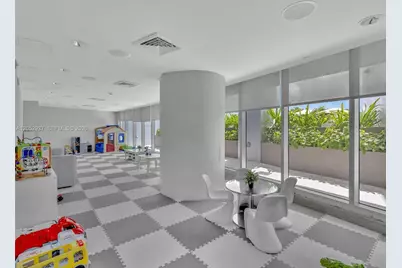 17001 Collins Ave #2106, Sunny Isles Beach, FL 33160 - Photo 27
