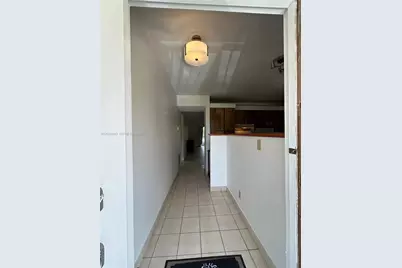 200 Gate Rd #202, Hollywood, FL 33024 - Photo 3