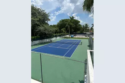 488 NW 165th St Rd #B-616, Miami, FL 33169 - Photo 17