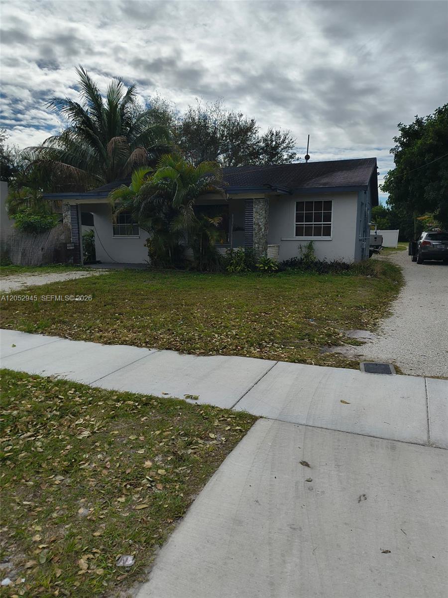 5718 McKinley St main architectural view