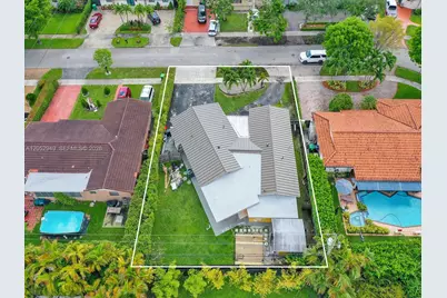 1430 SW 102nd Ct #1430, Miami, FL 33174 - Photo 9