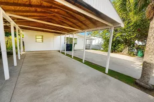 821 SW 2nd St, Florida City, FL 33034 - Photo 3