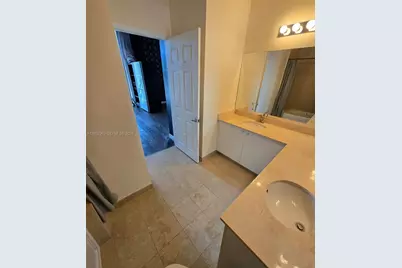 2100 Van Buren St #222, Hollywood, FL 33020 - Photo 7