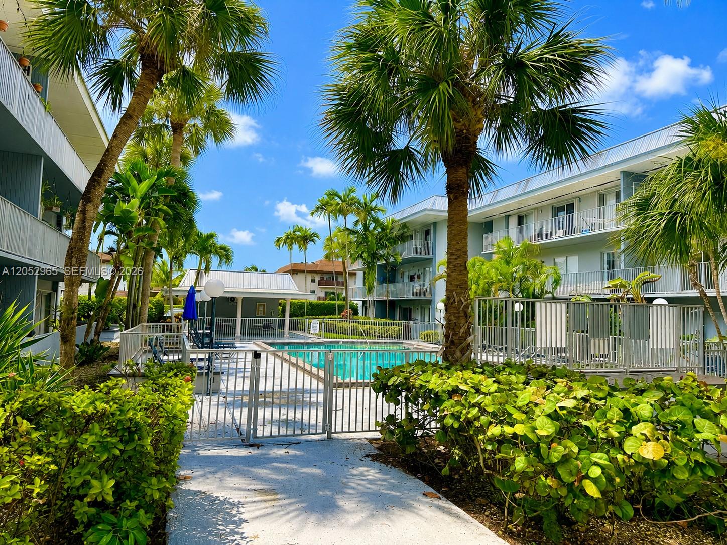 7401 SW 82nd St #303S - 7401 SW 82nd St #303S, Miami, FL 33143 Luxury Property | Jose Angel Pina