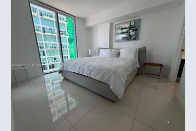 31 SE 6th St #2604, Miami, FL 33131 - Photo 7