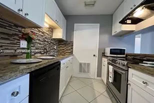 2313 N Congress Ave, Boynton Beach, FL 33426 - Photo 1