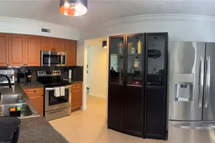 6305 Gage Pl, Miami Lakes, FL 33014 - Photo 9