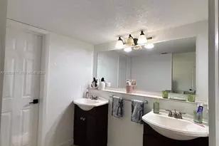 6305 Gage Pl, Miami Lakes, FL 33014 - Photo 29