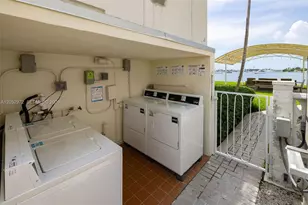 1100 Venetian Way, Miami, FL 33139 - Photo 25