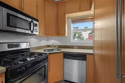 1100 Venetian Way #2B, Miami, FL 33139 - Photo 13