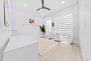 18742 SW 55th St, Miramar, FL 33029 - Photo 35