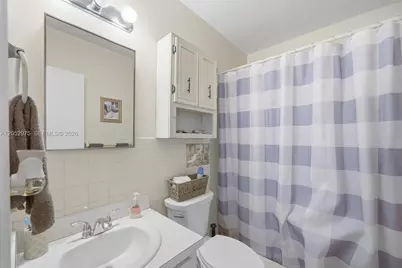 225 NW 15th St, Homestead, FL 33030 - Photo 19