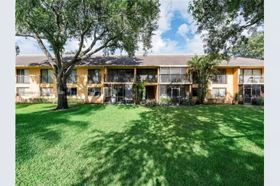 5801 Washington St #10, Hollywood, FL 33023 - Photo 23