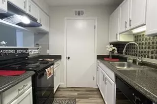 2315 N Congress Ave, Boynton Beach, FL 33426 - Photo 3