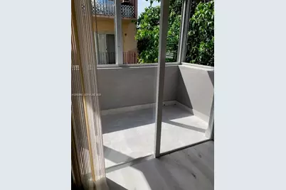 1035  West 77  Th St #304, Hialeah, FL 33014 - Photo 5