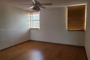 2881 NE 33rd Ct, Fort Lauderdale, FL 33306 - Photo 9