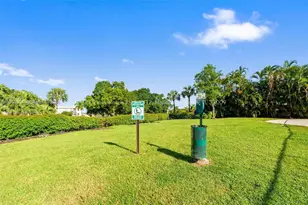 600 Three Islands Boulevard, Hallandale Beach, FL 33009 - Photo 25