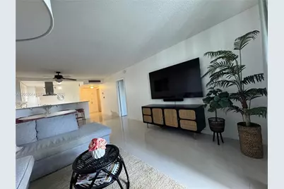 600 Three Islands Blvd #317, Hallandale Beach, FL 33009 - Photo 11