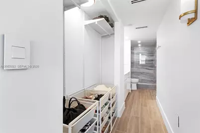 5701 Collins Ave #1707, Miami Beach, FL 33140 - Photo 13
