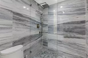 5701 Collins Ave, Miami Beach, FL 33140 - Photo 25