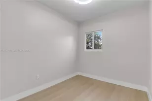 559 NW 2nd St, Florida City, FL 33034 - Photo 21