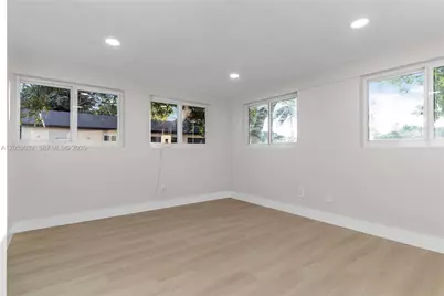 559 NW 2nd St, Florida City, FL 33034 - Photo 31