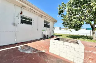 12021 SW 191st St, Miami, FL 33177 - Photo 13