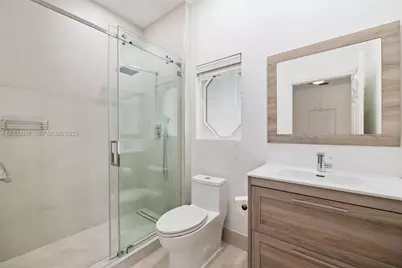 2497 Bay Isle Dr, Weston, FL 33327 - Photo 23