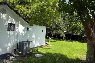 6125 Call St, Hollywood, FL 33024 - Photo 3