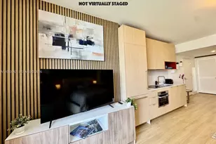 90 NE 32nd St, Miami, FL 33137 - Photo 9