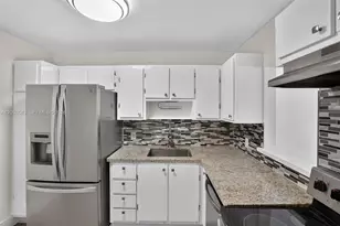 1228 West Ave, Miami Beach, FL 33139 - Photo 7