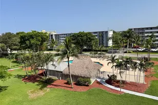 4700 Washington St, Hollywood, FL 33021 - Photo 7
